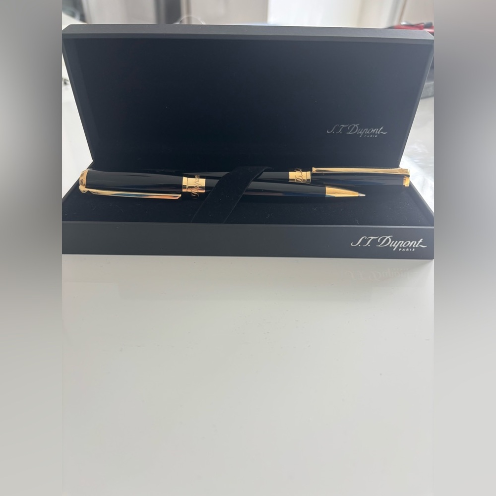 S.T. Dupont Black and Gold Pen Set